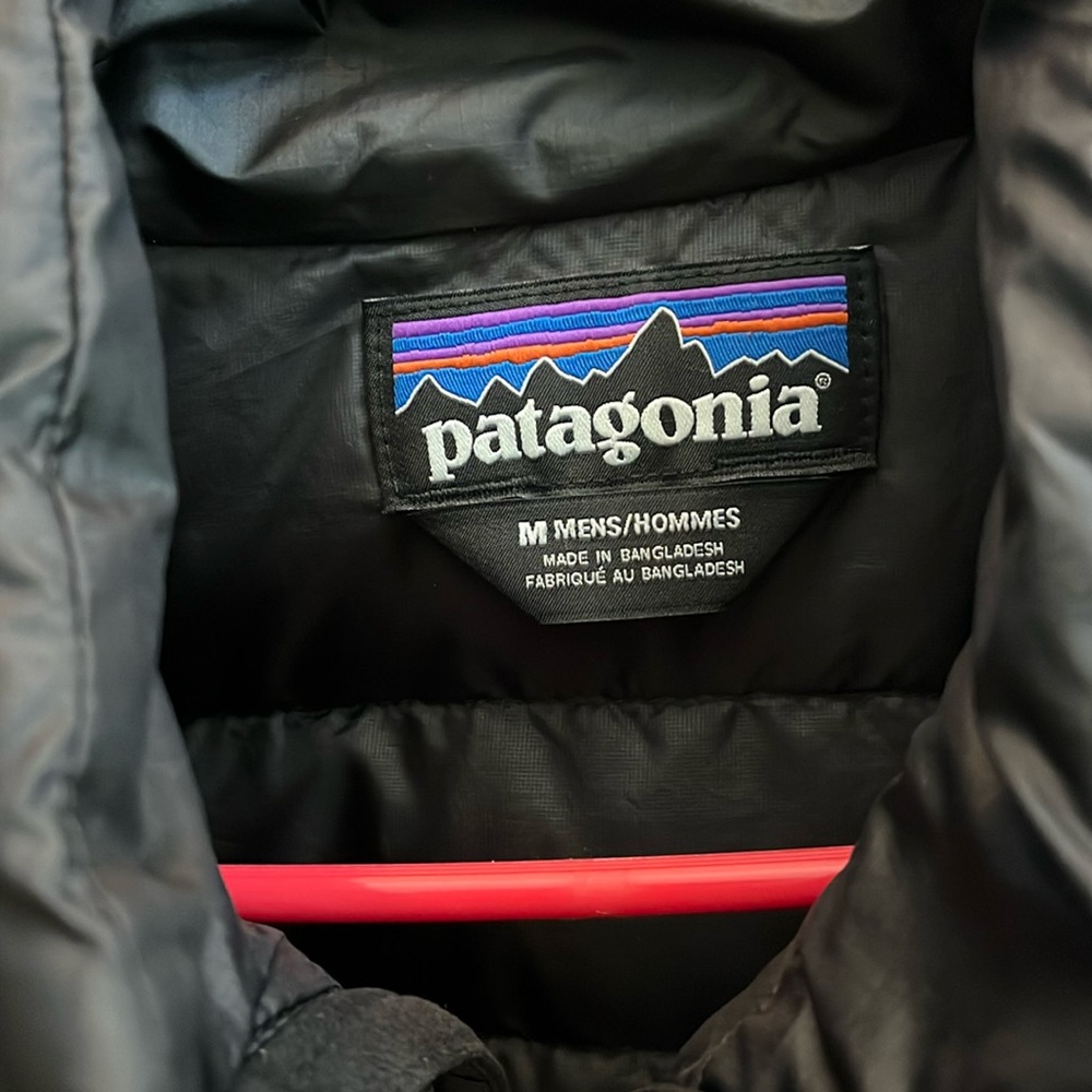 Men’s Patagonia puffer jacket, size M